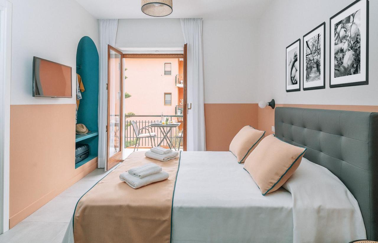 Sorrento Colors&Suites Экстерьер фото
